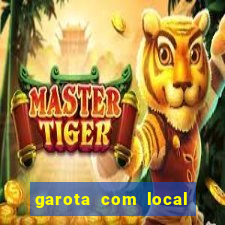 garota com local em joinville